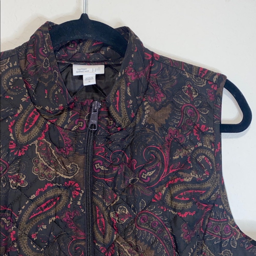 🎈Adorable J.Jill Heritage Quilted Patterned Paisley Vest! - Picture 1 of 11